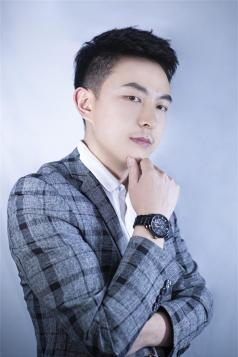 吴伟（高级美发讲师）